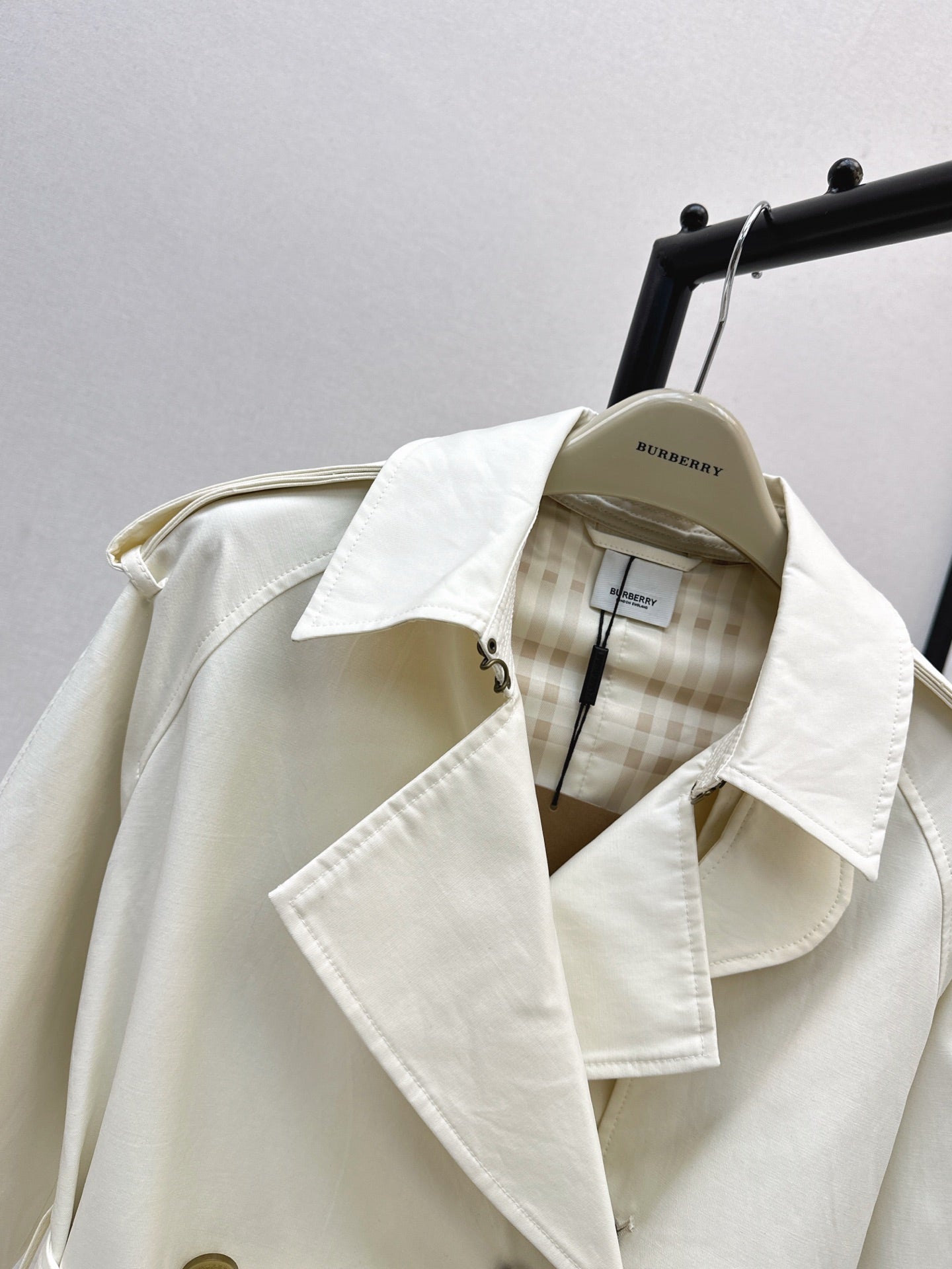 Bur NEW windbreaker jacket