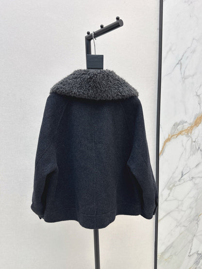 Loro NEW woolen coat