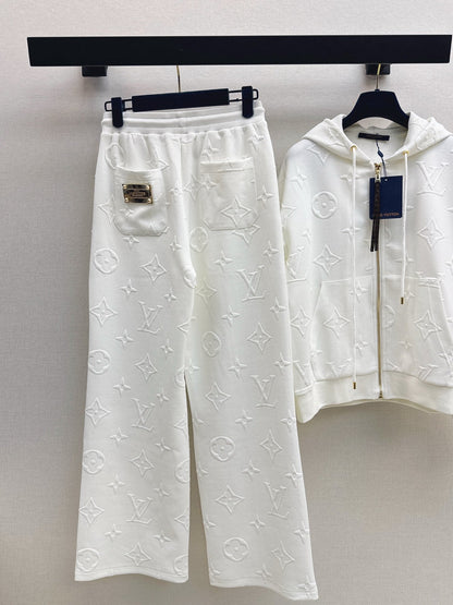 Louis NEW sports suit