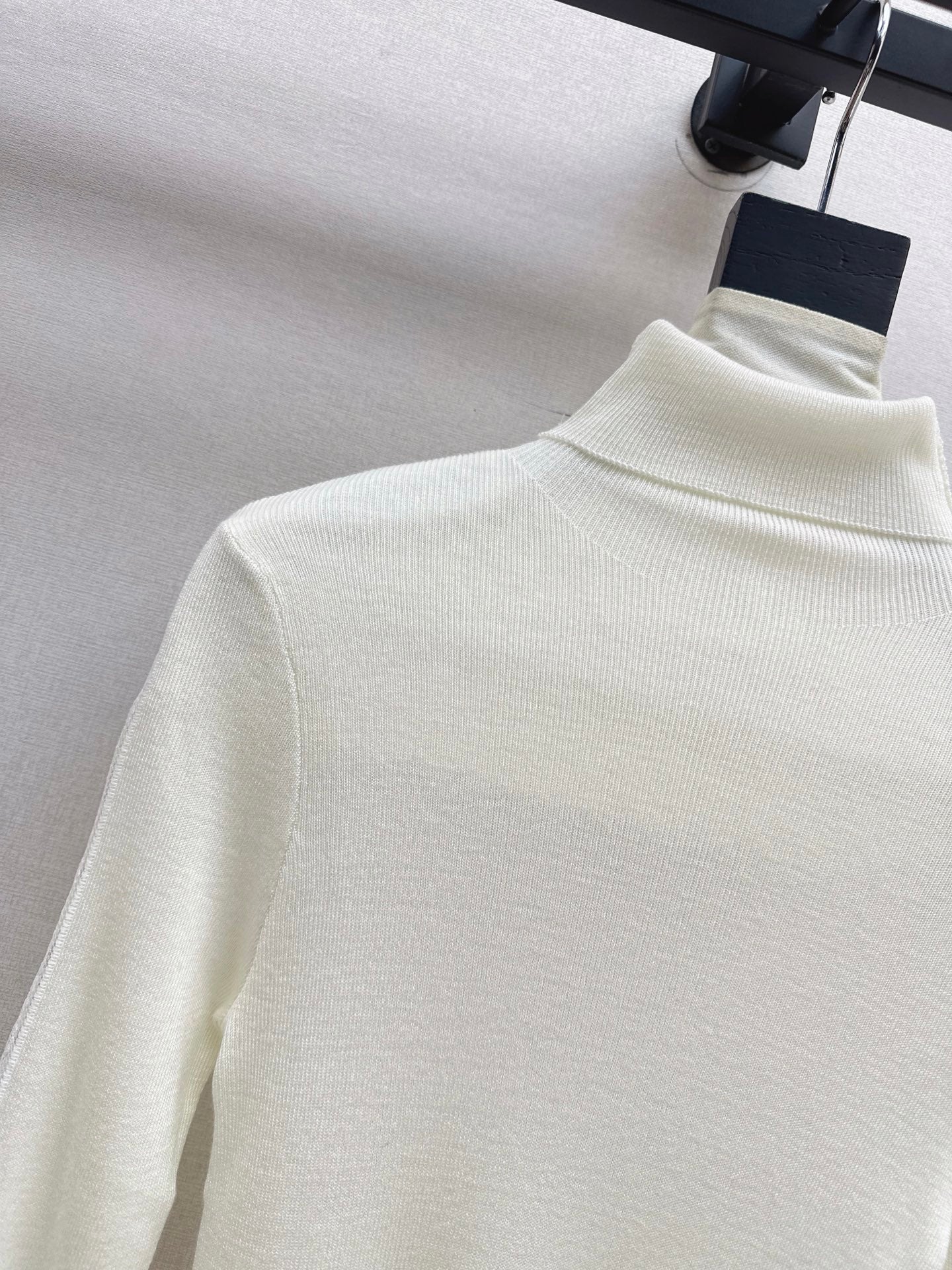 Es NEW Lace base shirt