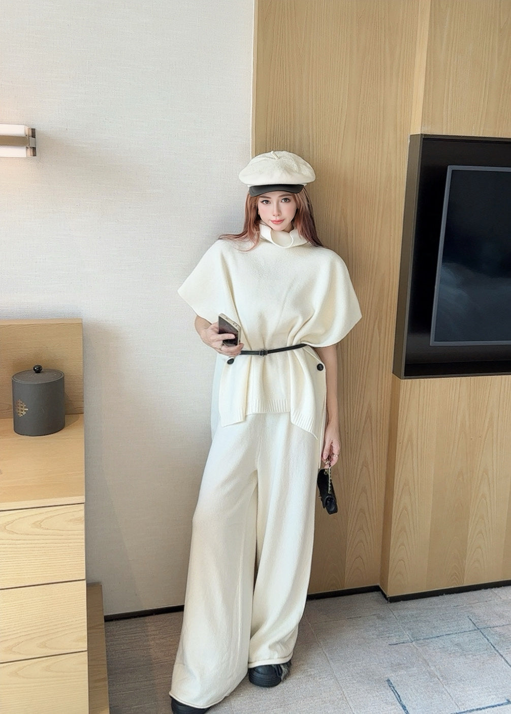 Loro NEW knitted suit