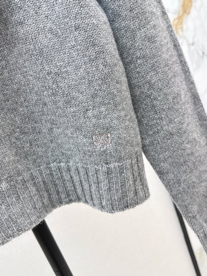 Ce1i NEW goat hair sweater