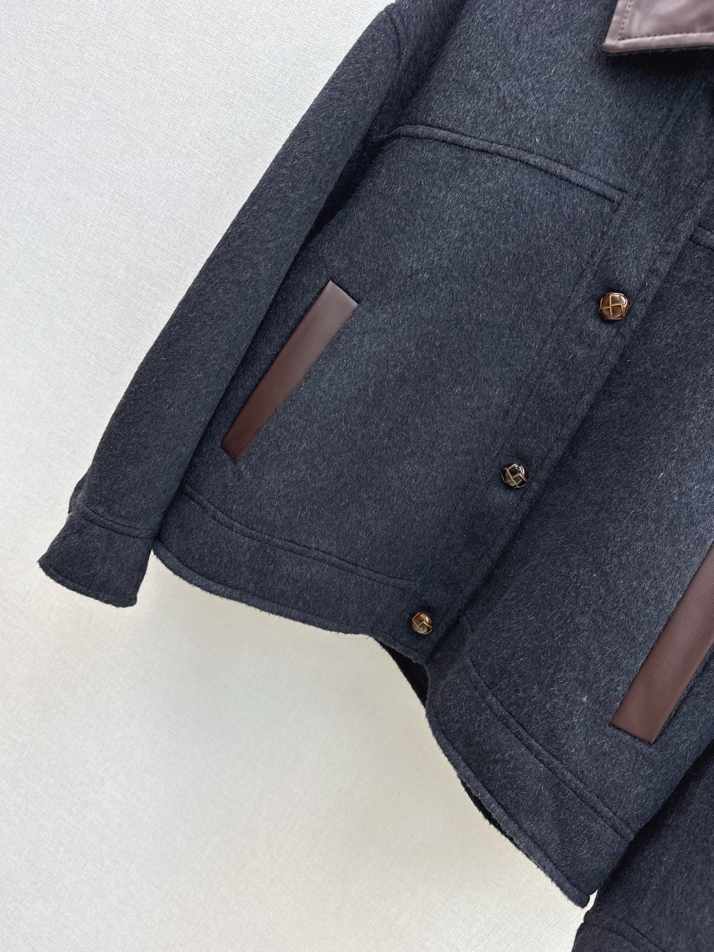 Brune NEW  wool suit