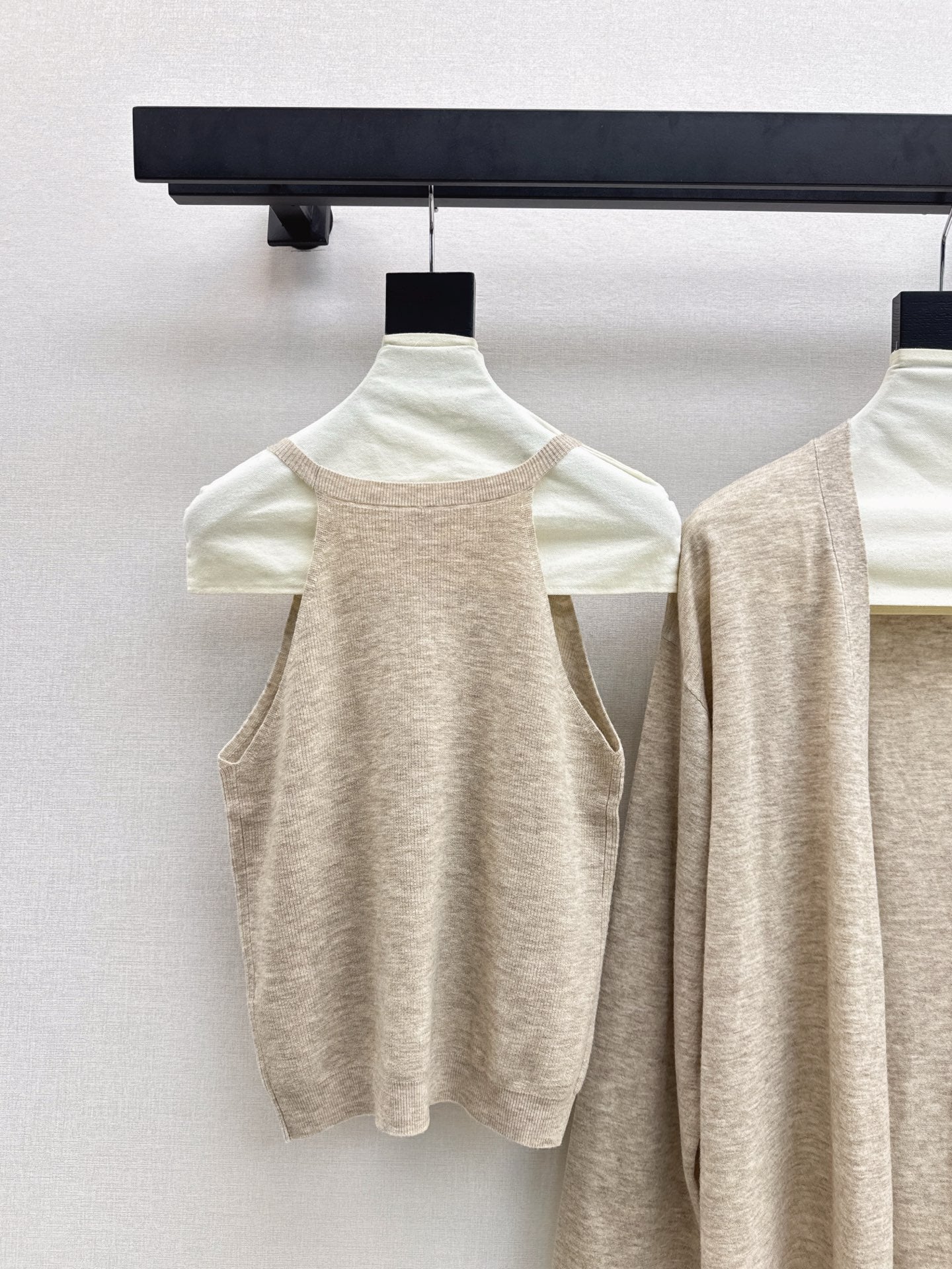 Chan NEW Knitted vest cardigan