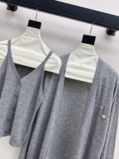 Chan NEW Knitted vest cardigan