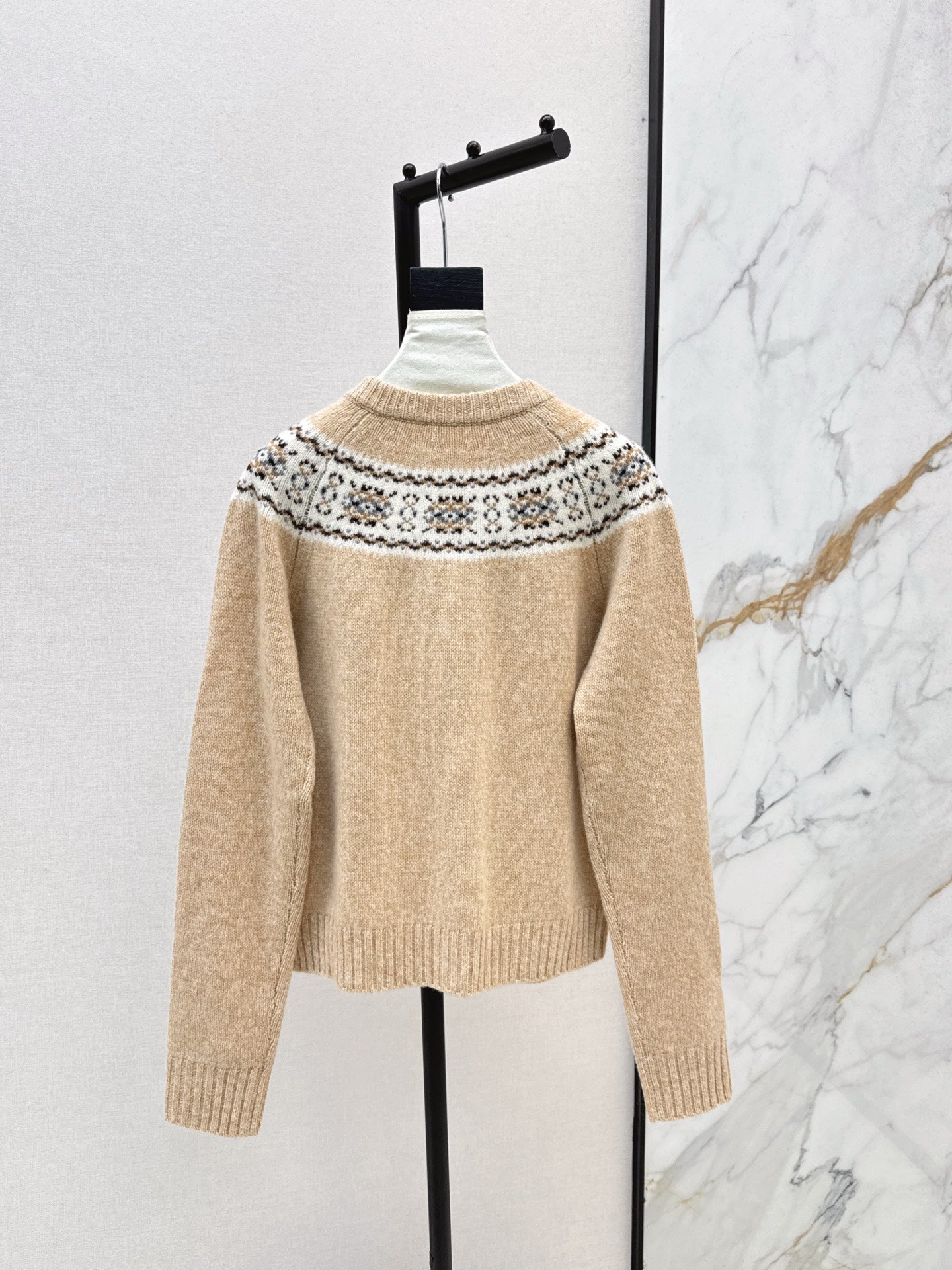 Ce1i NEW wool cardigan