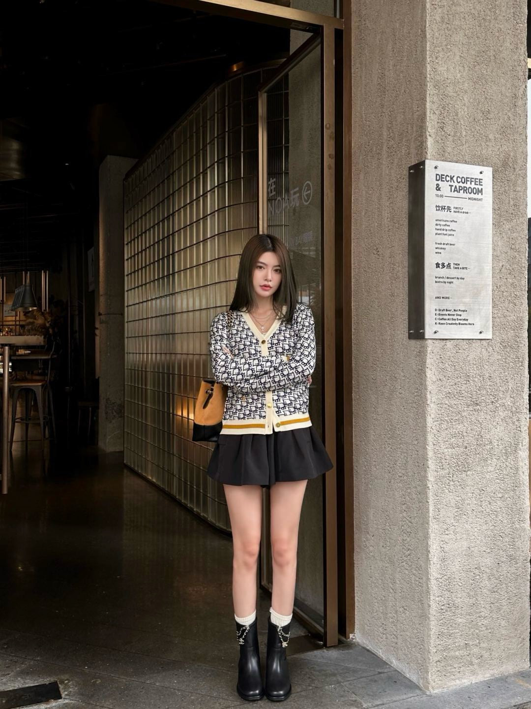 CD NEW V-neck cardigan