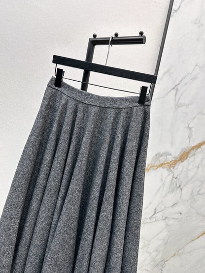 Dolc NEW wool skirt