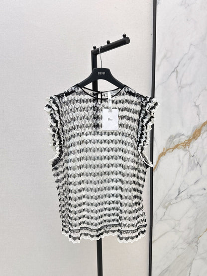 CD NEW Lace sleeveless shirt