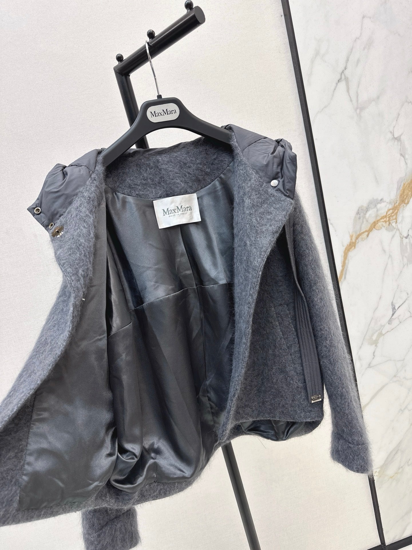 Max NEW hooded jacket