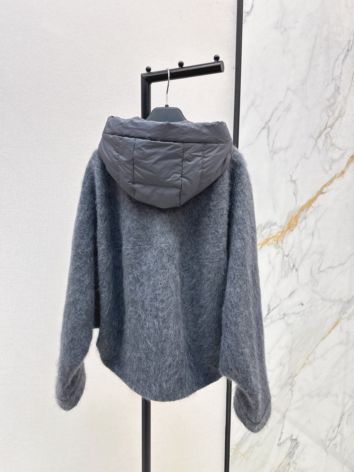 Max NEW hooded jacket