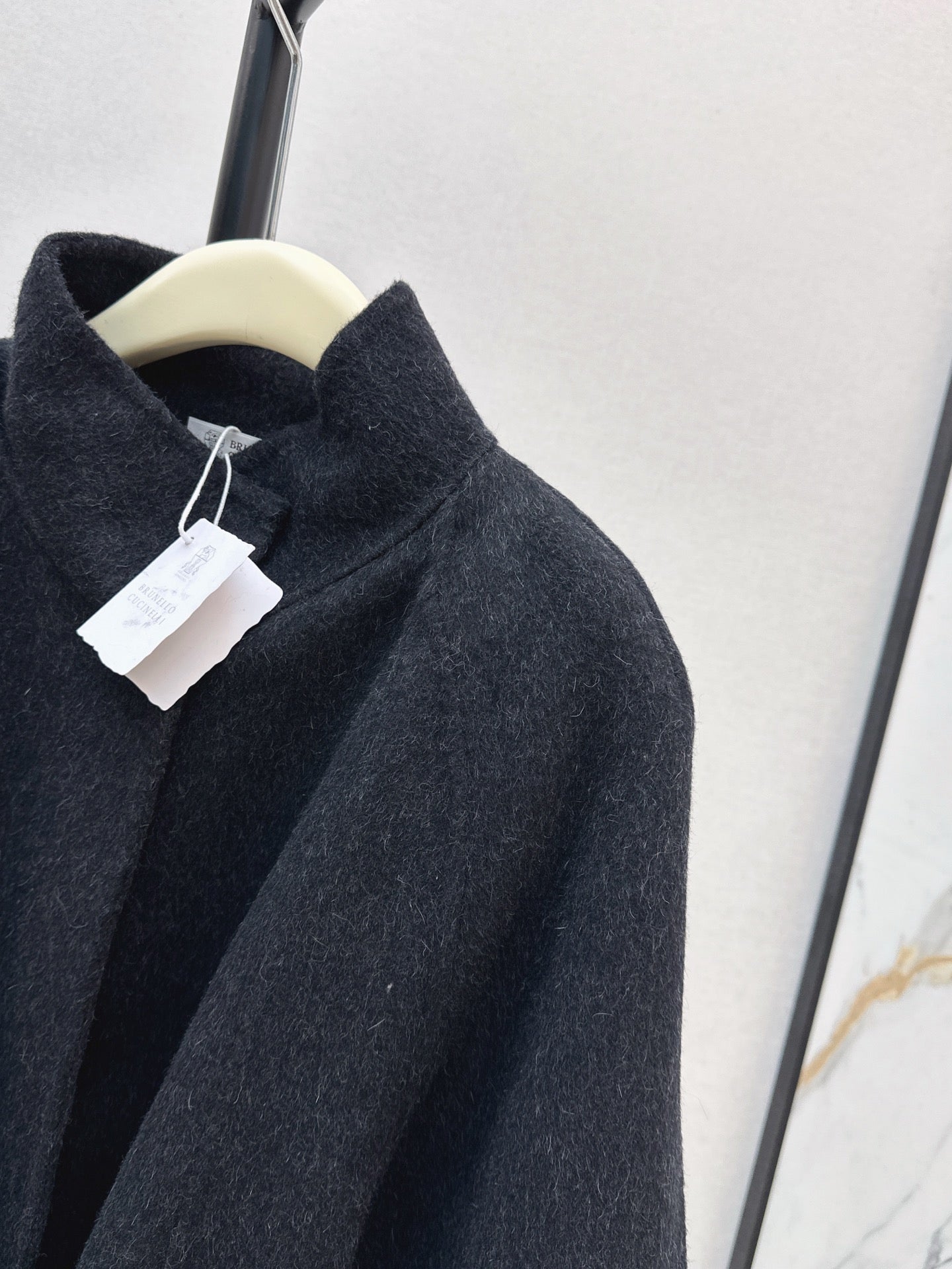 Brune NEW woolen coat