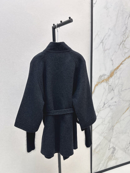 Brune NEW woolen coat