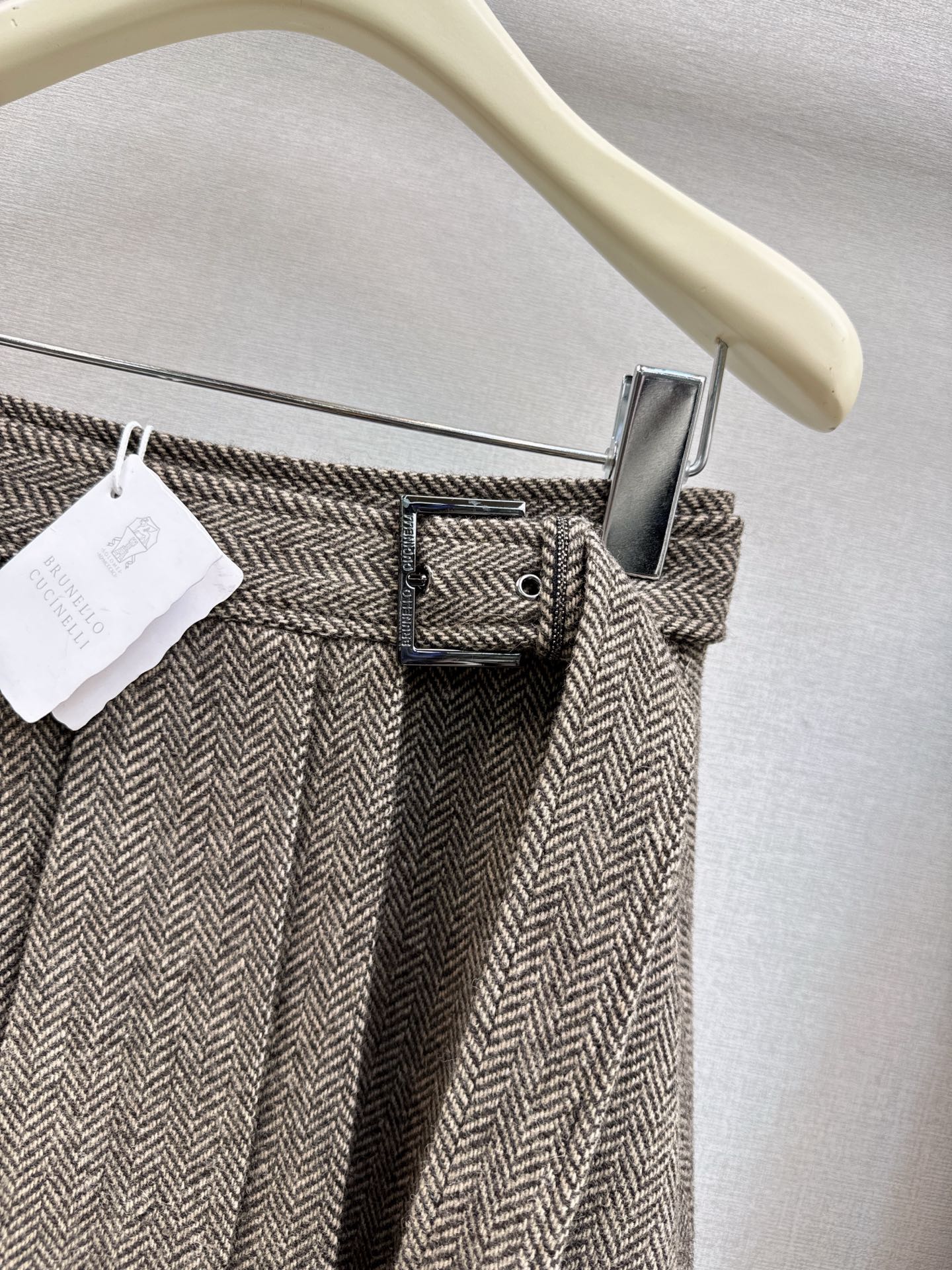 Brune NEW pleated skirt