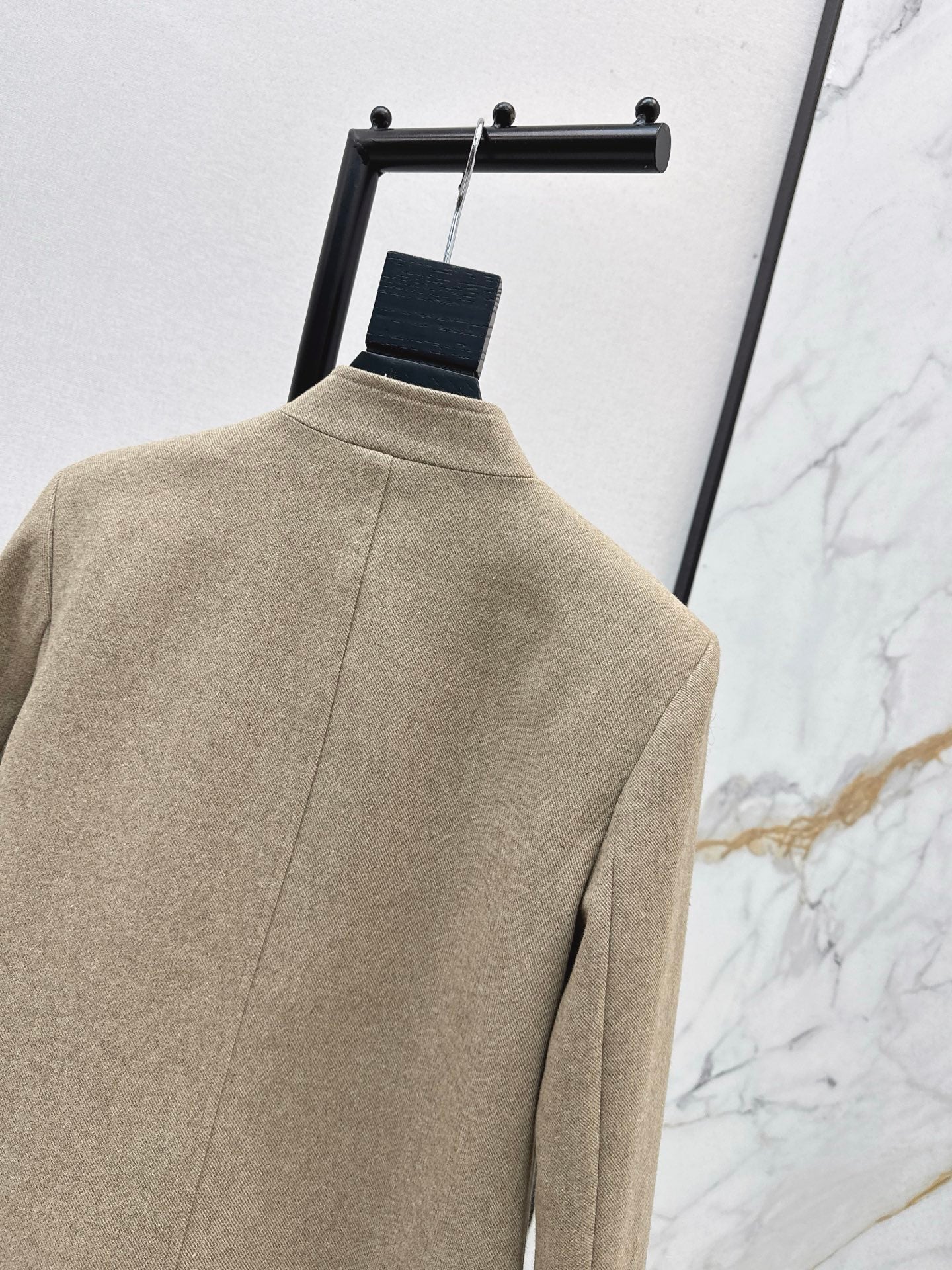 Loro NEW stand collar jacket