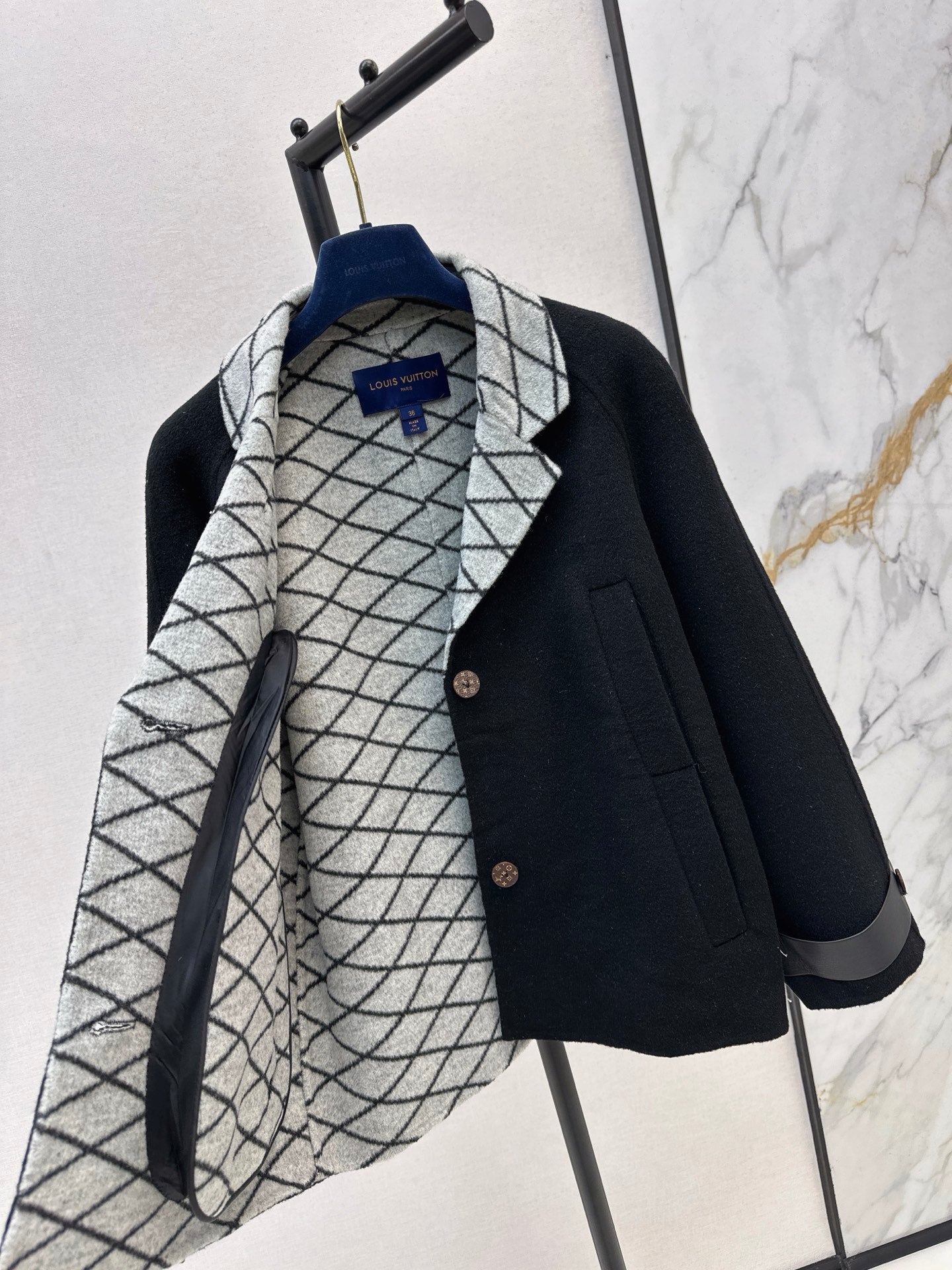 Louis NEW vwool coat