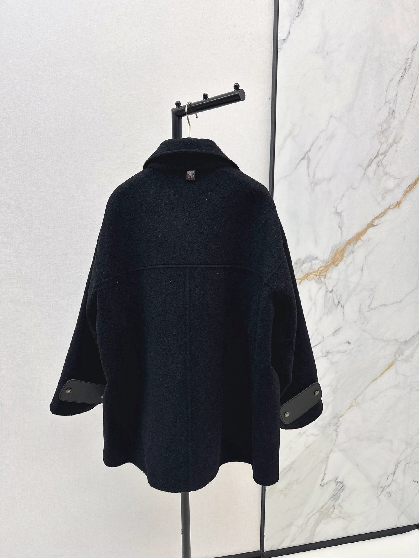 Louis NEW vwool coat