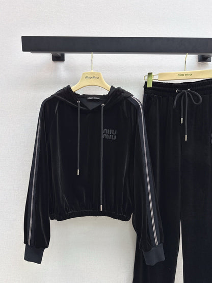 Miu NEW velvet suit