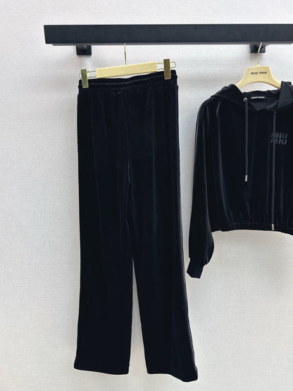 Miu NEW velvet suit