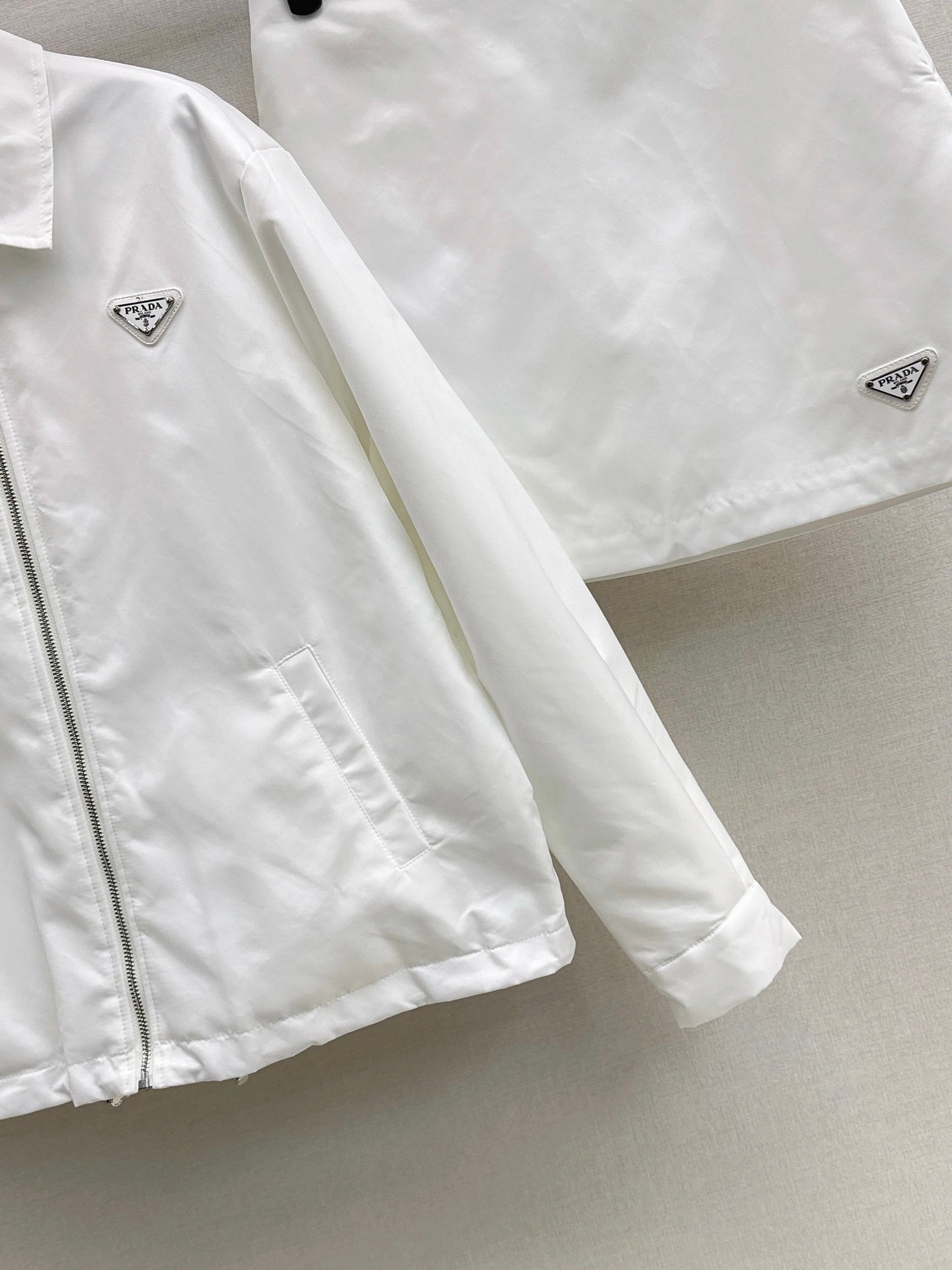 Pra NEW Functional style suit