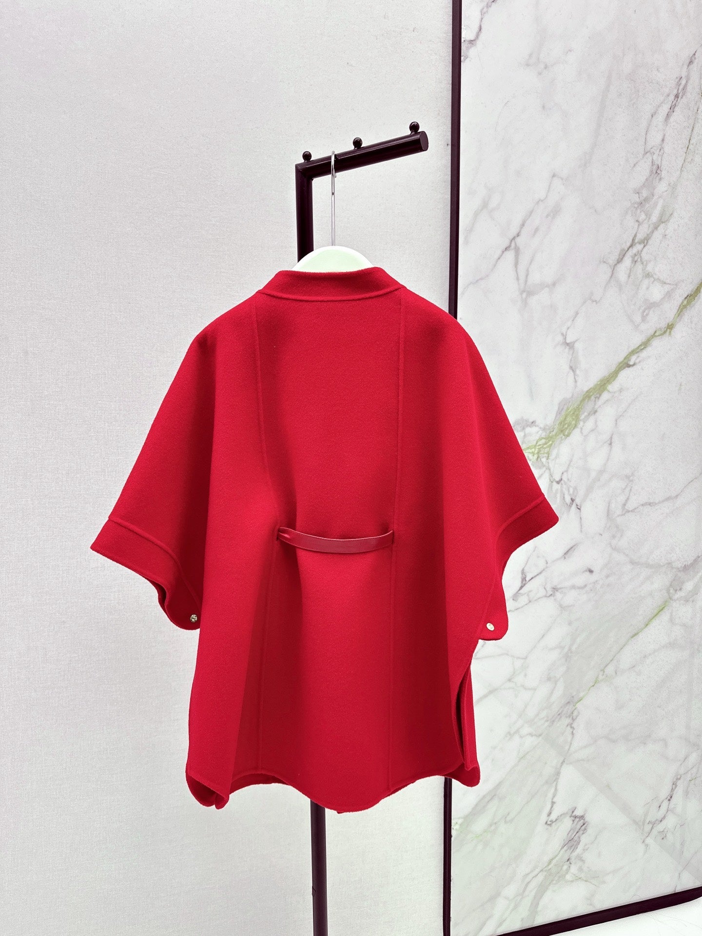 Loro NEW Cape coat