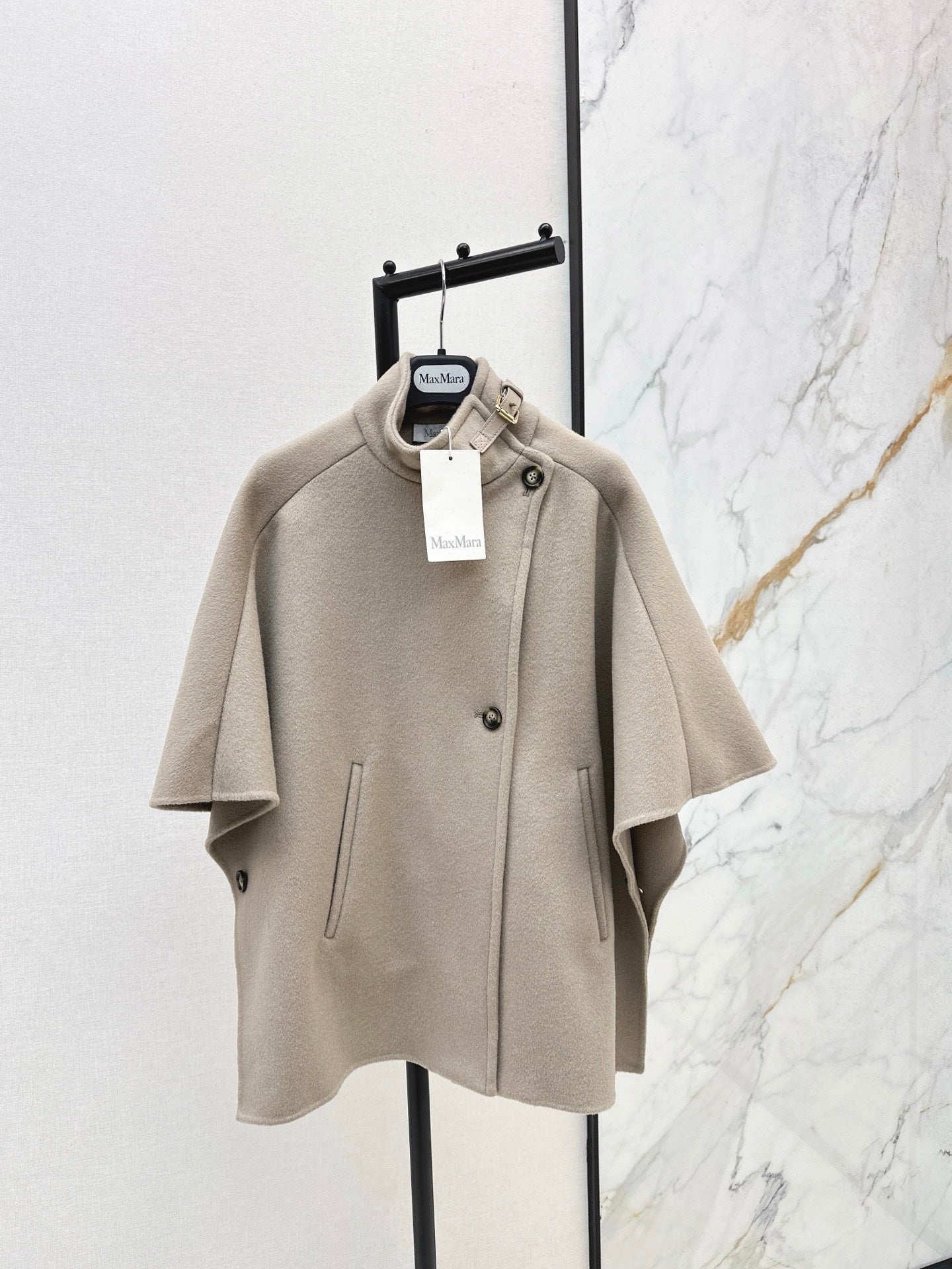 Max NEW woolen cape coat