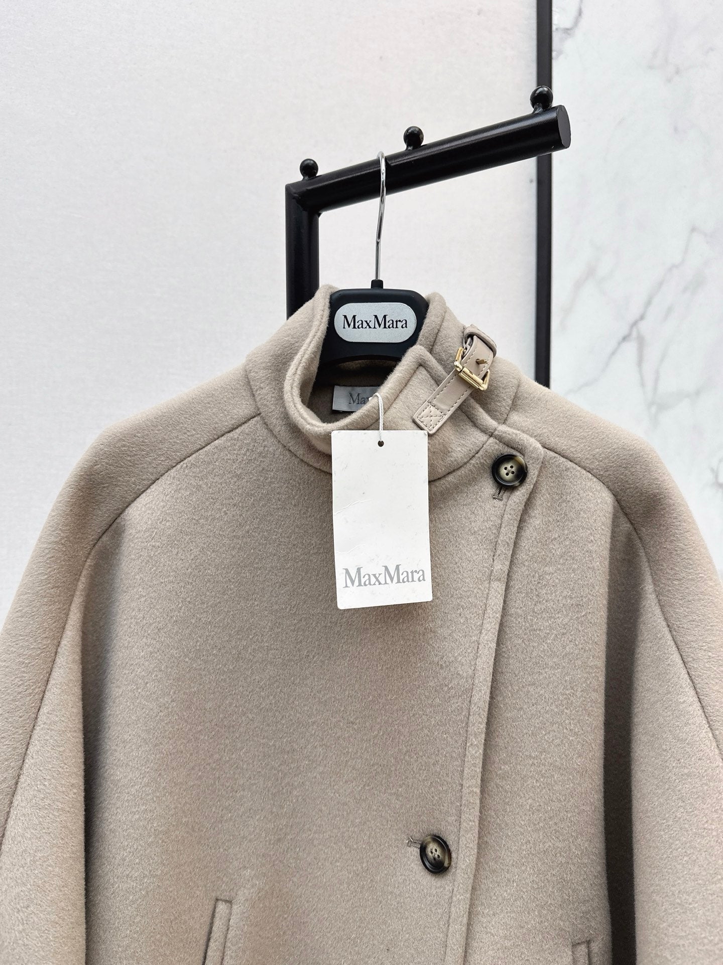 Max NEW woolen cape coat