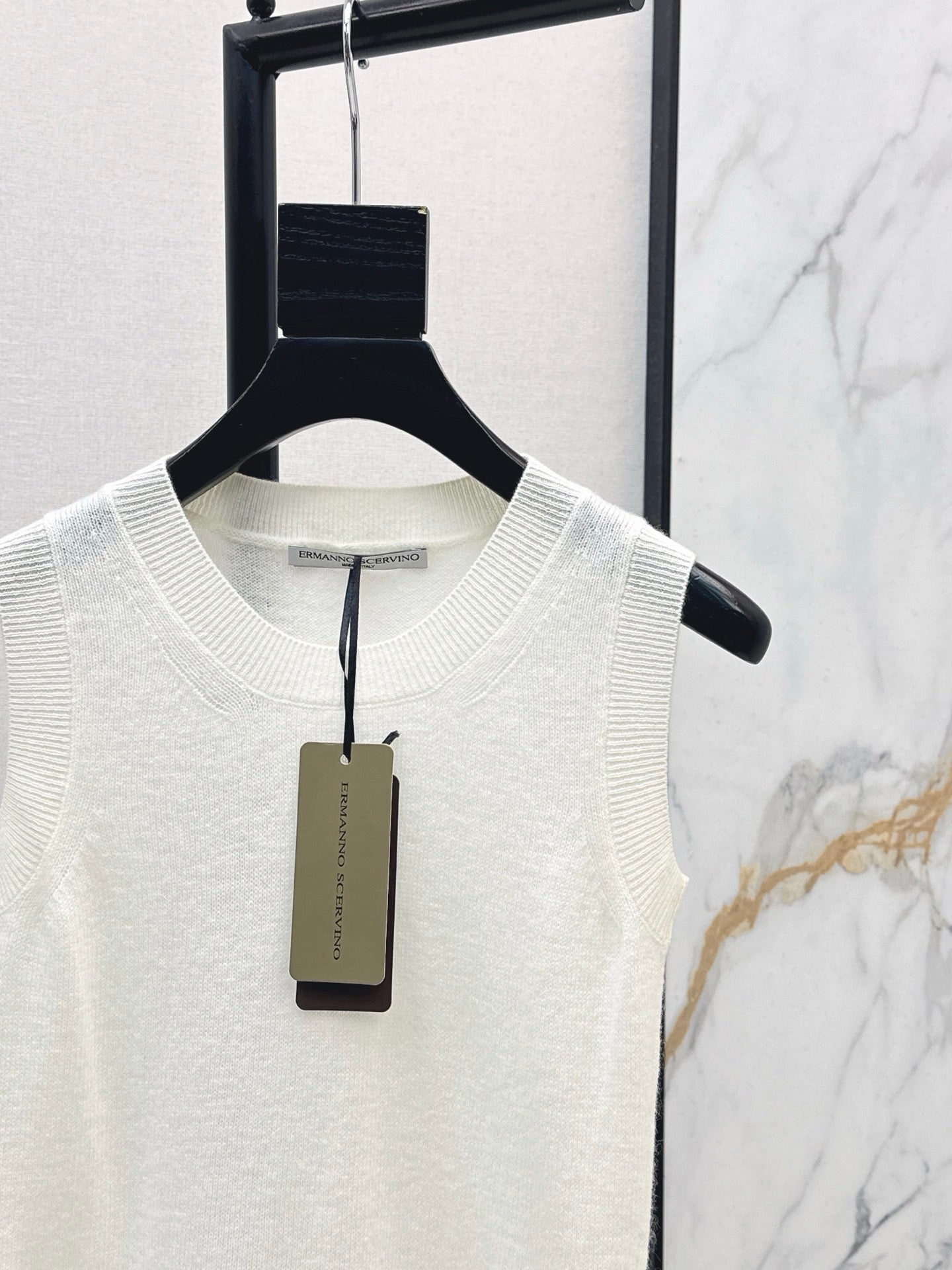 ES NEW cashmere vest