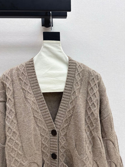 Loro NEW V-neck cardigan