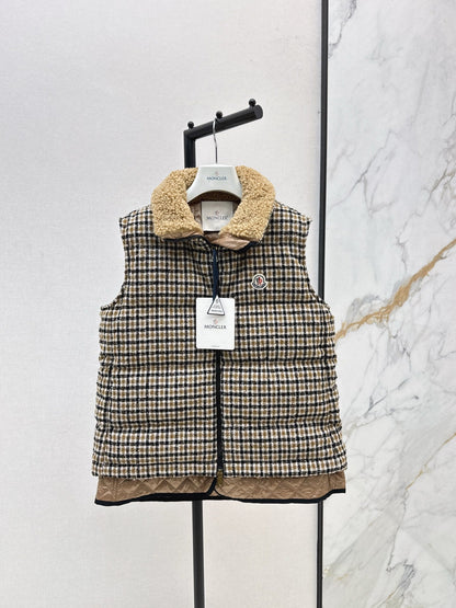 Monc NEW Houndstooth down vest