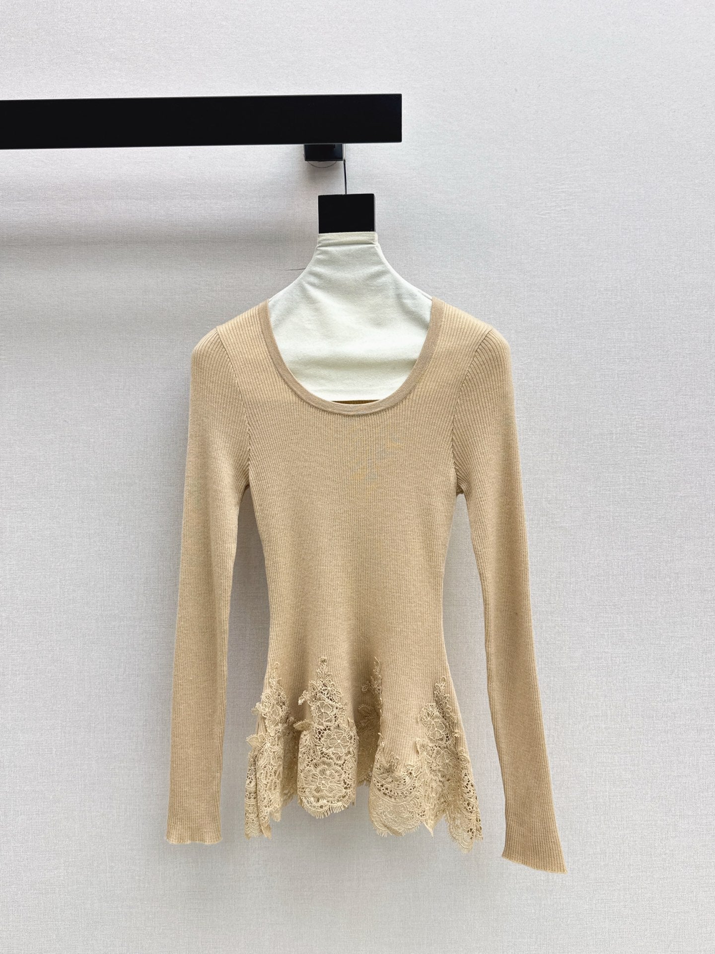 Es NEW Lace base shirt