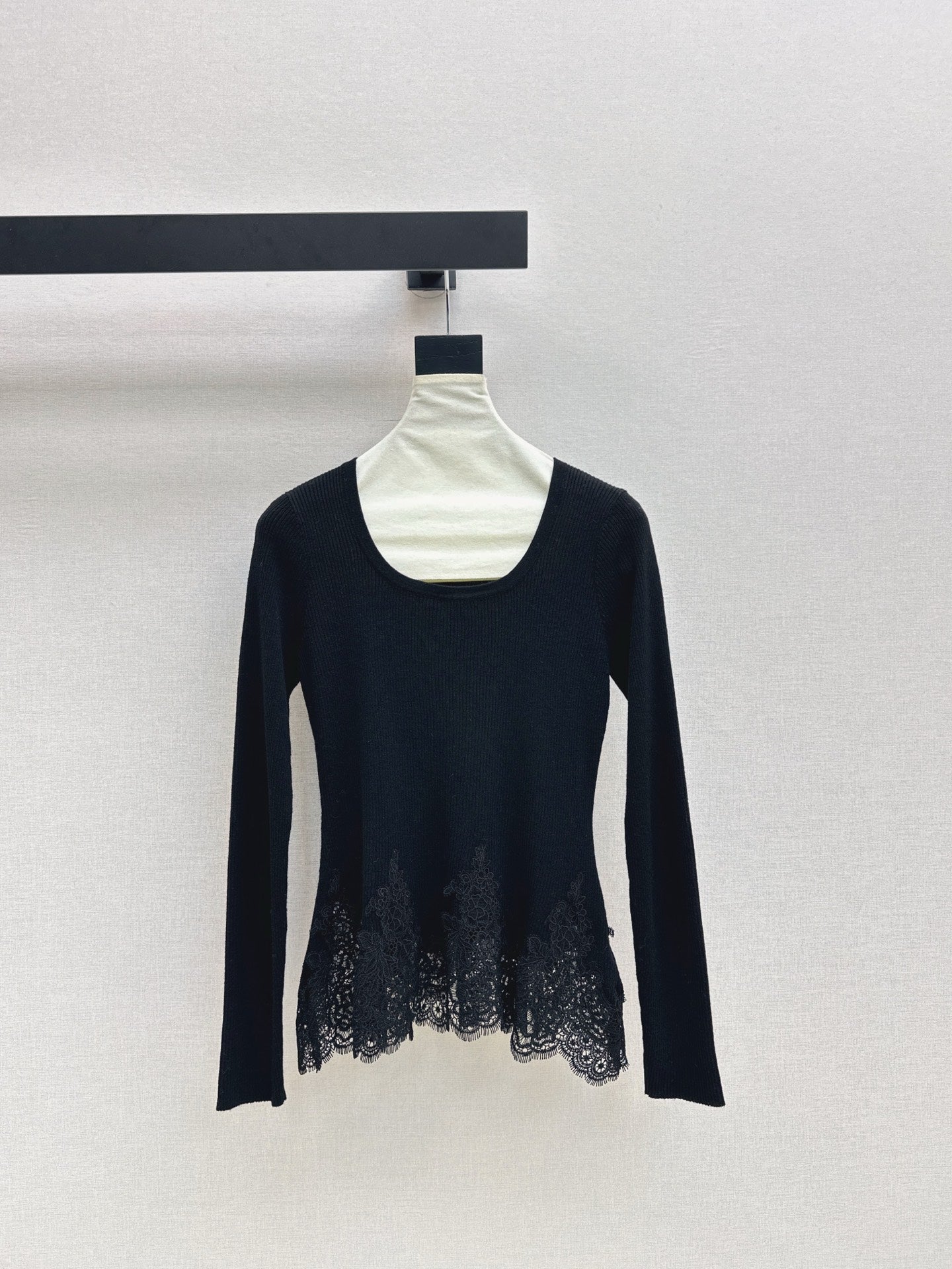 Es NEW Lace base shirt