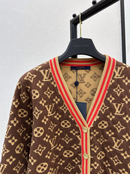 Louis NEW V-neck cardigan