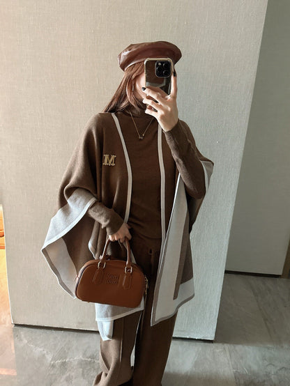 Max NEW knitted suit