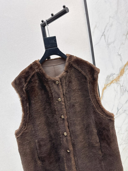 Loro NEW fur vest