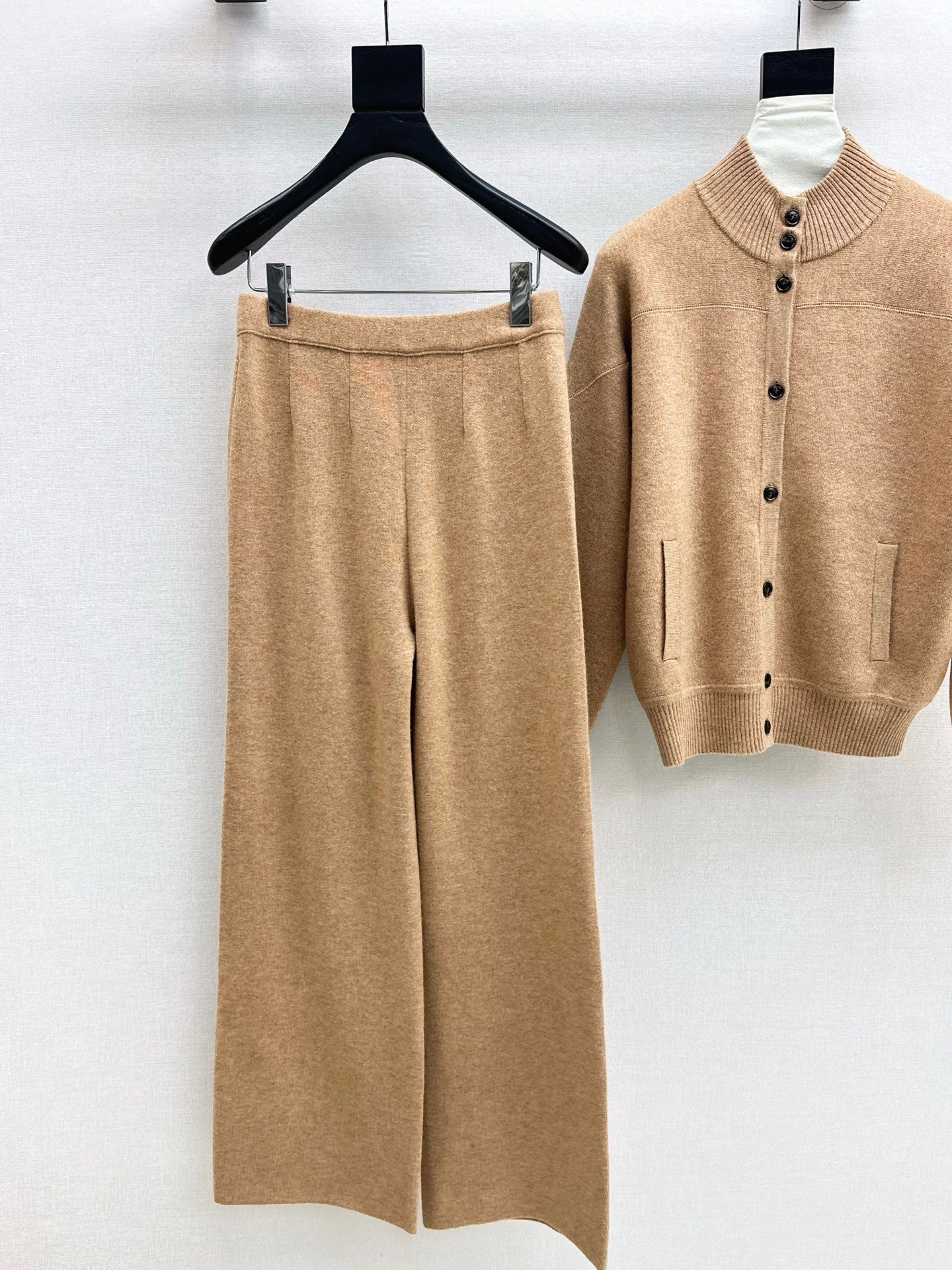 Loro NEW cashmere suit