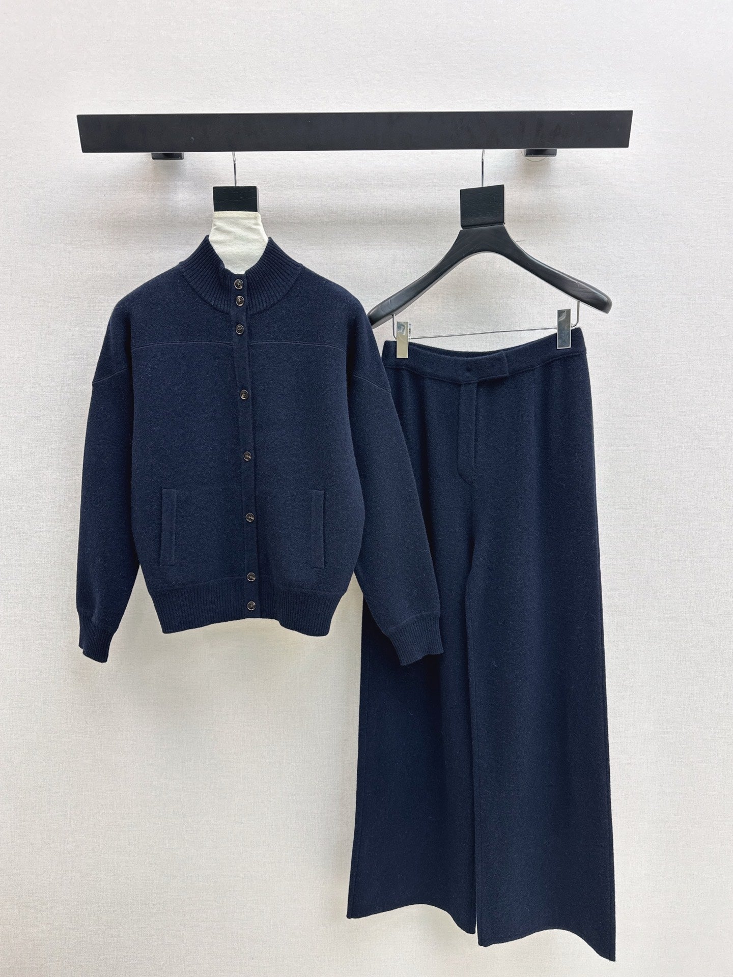 Loro NEW cashmere suit