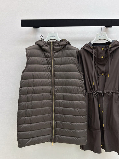 Monc NEW down jacket suit