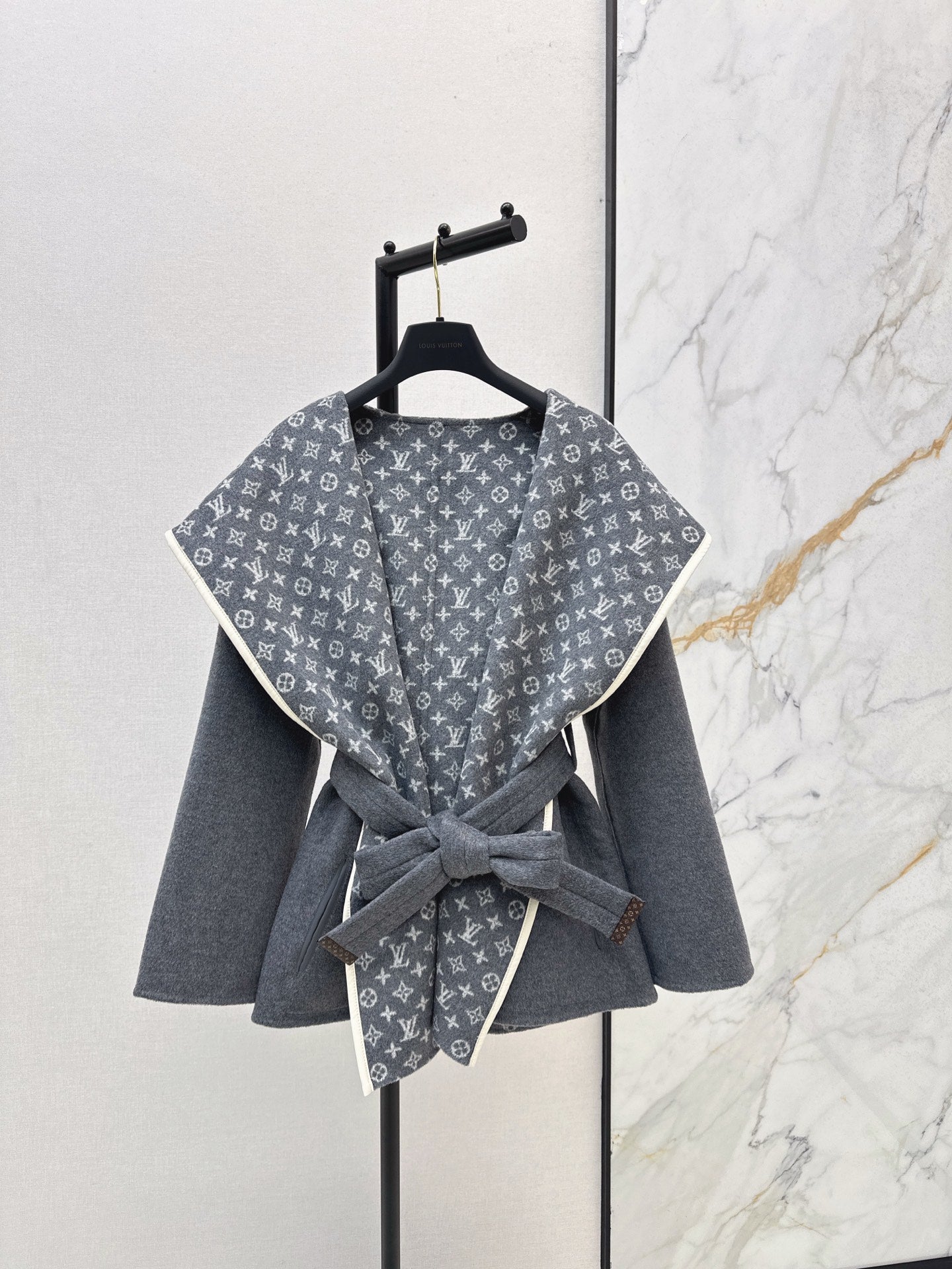 Louis NEW  wool hooded jacket