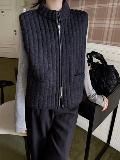Brune NEW knitted vest