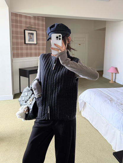 Brune NEW knitted vest