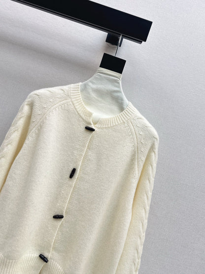 Max NEW Crew neck cardigan