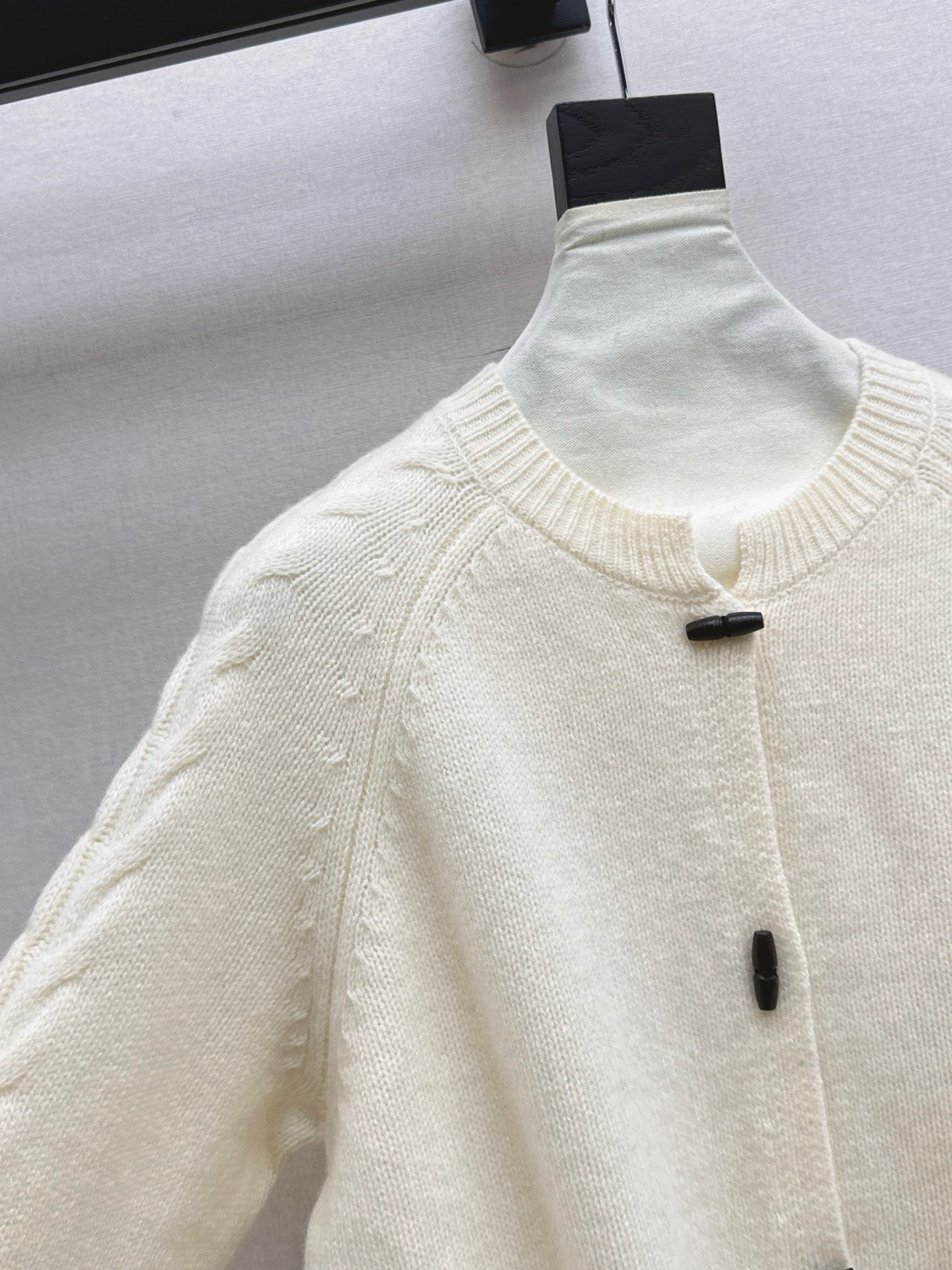 Max NEW Crew neck cardigan