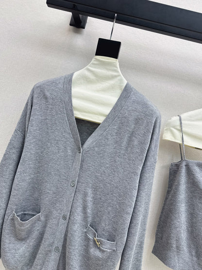 Miu NEW Knitted cardigan vest set