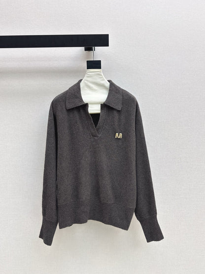 Max NEW lapel sweater