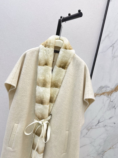 Loro NEW woolen cape coat