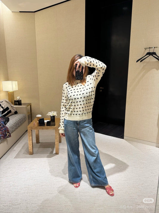 Chan NEW knitted sweater