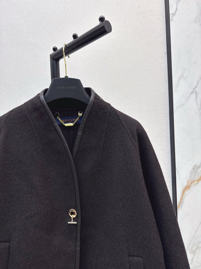 Louis NEW Woolen cape coat