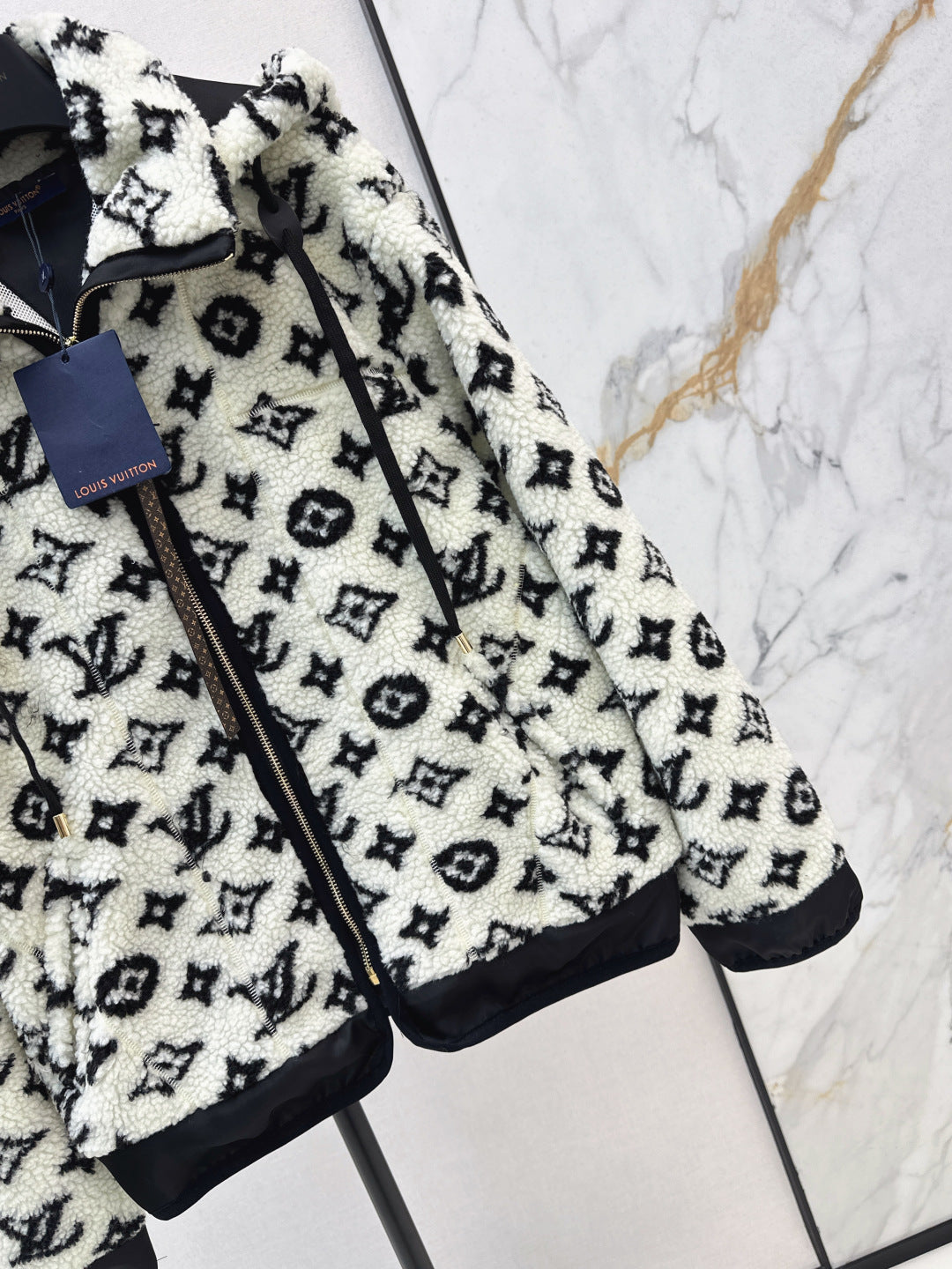 Louis NEW Plush hooded jacket