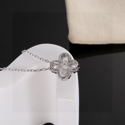 Louis New Earrings and necklace